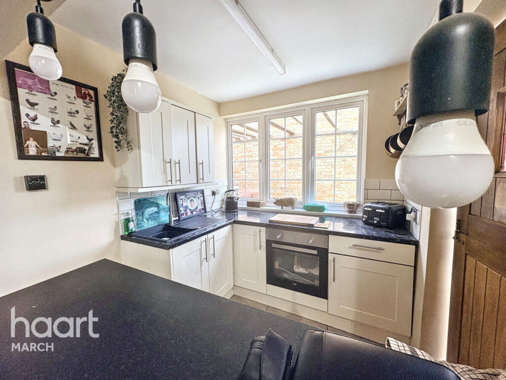 Main image of property: London Road, Chatteris