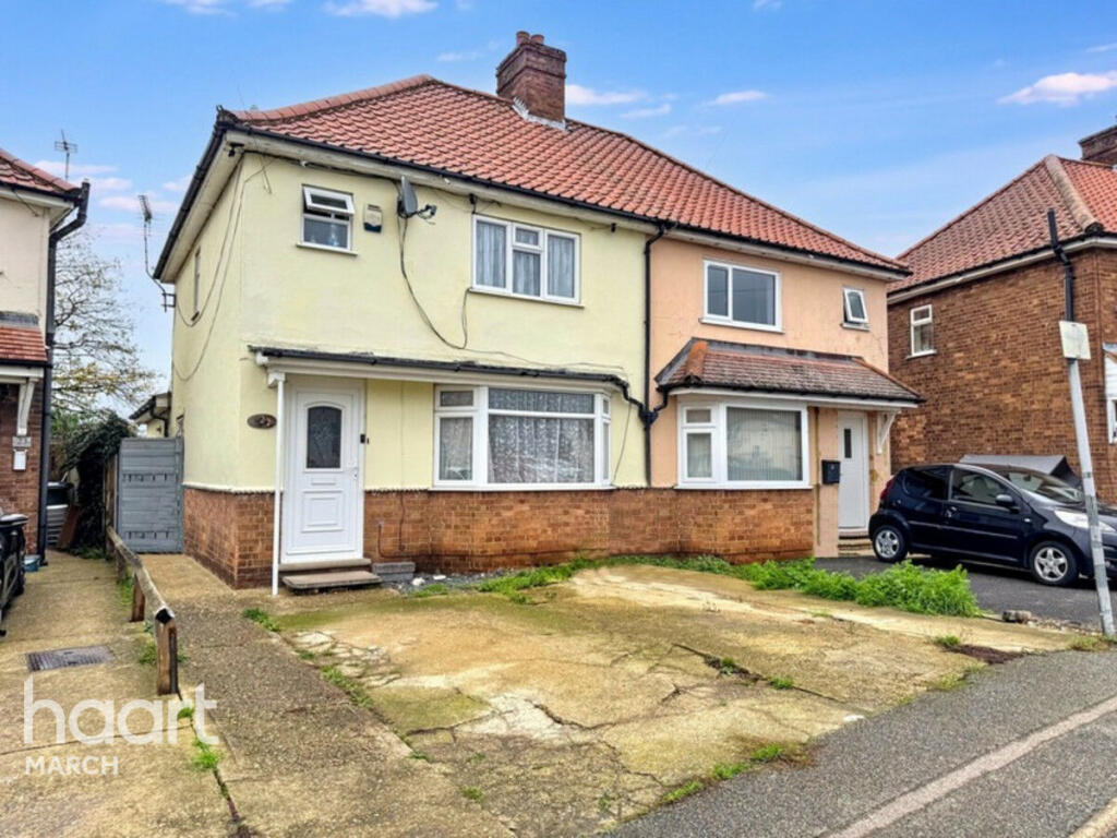 Main image of property: Burnsfield Estate, Chatteris