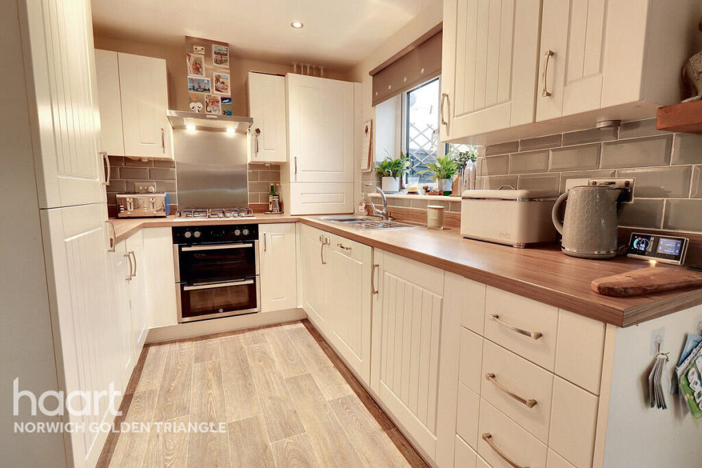 Main image of property: Jutland Rise, Wymondham