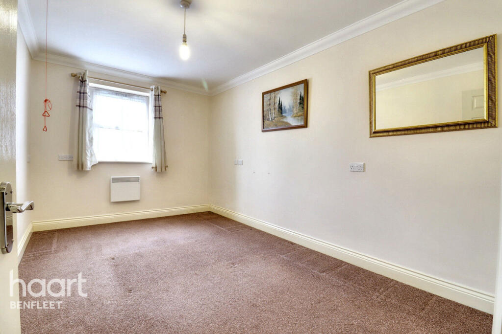 Main image of property: High Road, Benfleet