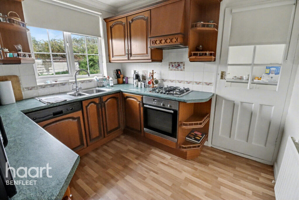 Main image of property: Marine Approach, Canvey Island