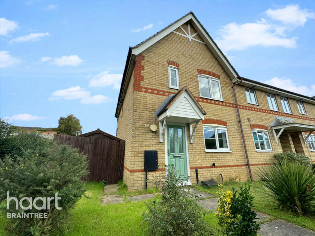 3 bedroom end of terrace house for sale in Keeble Way, Braintree, CM7