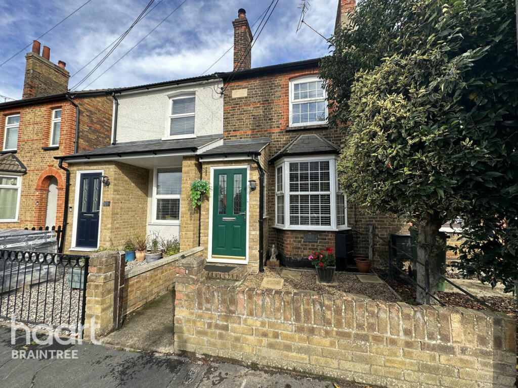 2 bedroom terraced house for sale in Cressing Road, Braintree, CM7