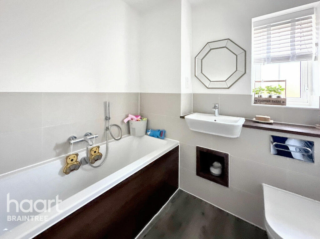 Additional property image - Cloughton Avenue, Braintree