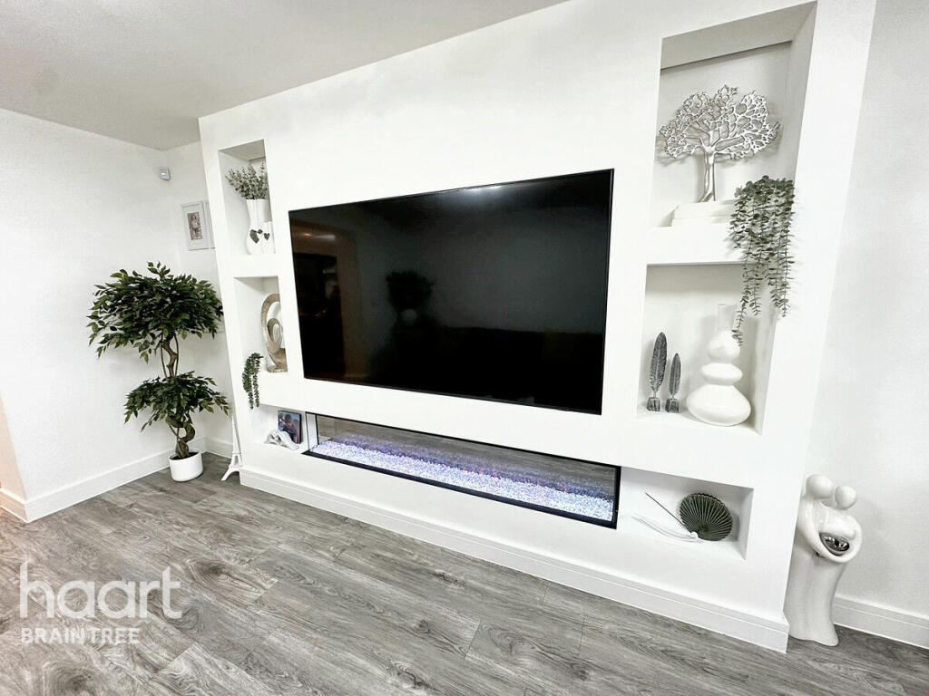 Additional property image - The Paddocks, Braintree