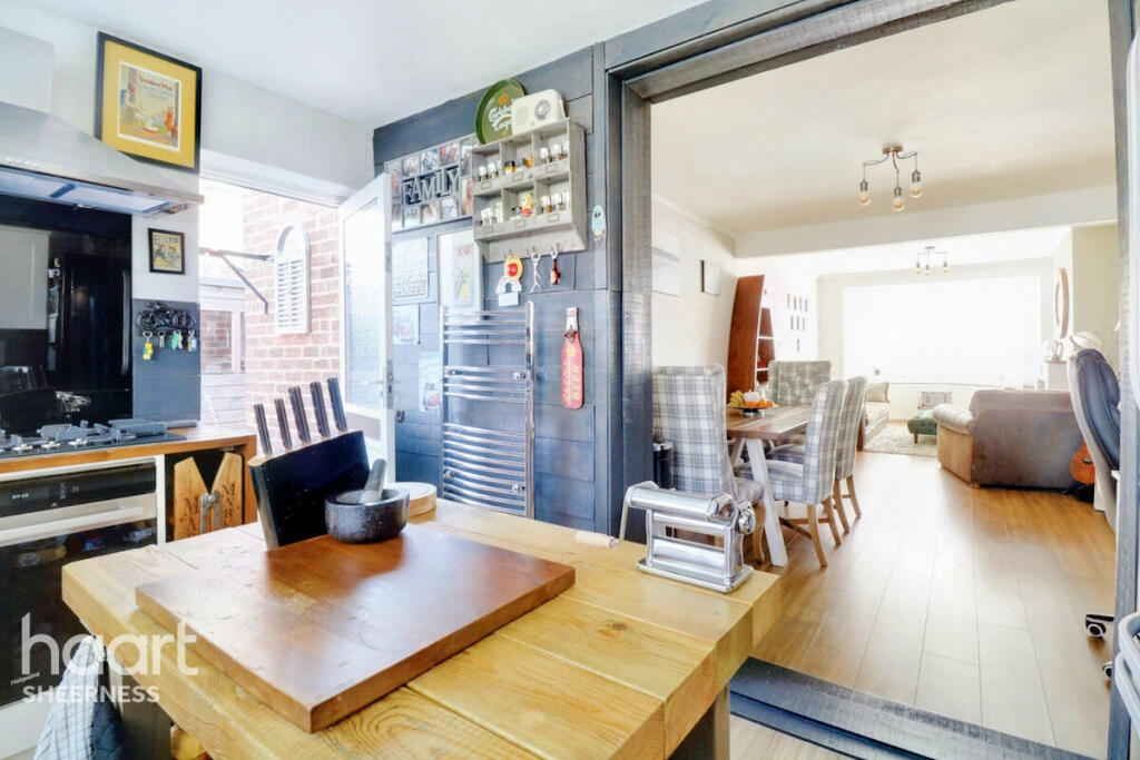 3 bedroom semidetached house for sale in St Helens Road, Sheerness, ME12