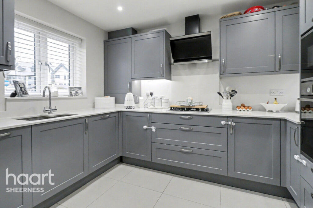 Main image of property: Commodores Close, Halfway