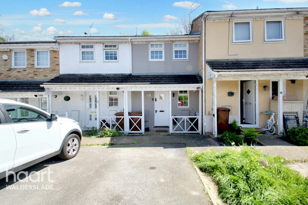 2 bedroom terraced house for sale in Wheatfields, Chatham, ME5