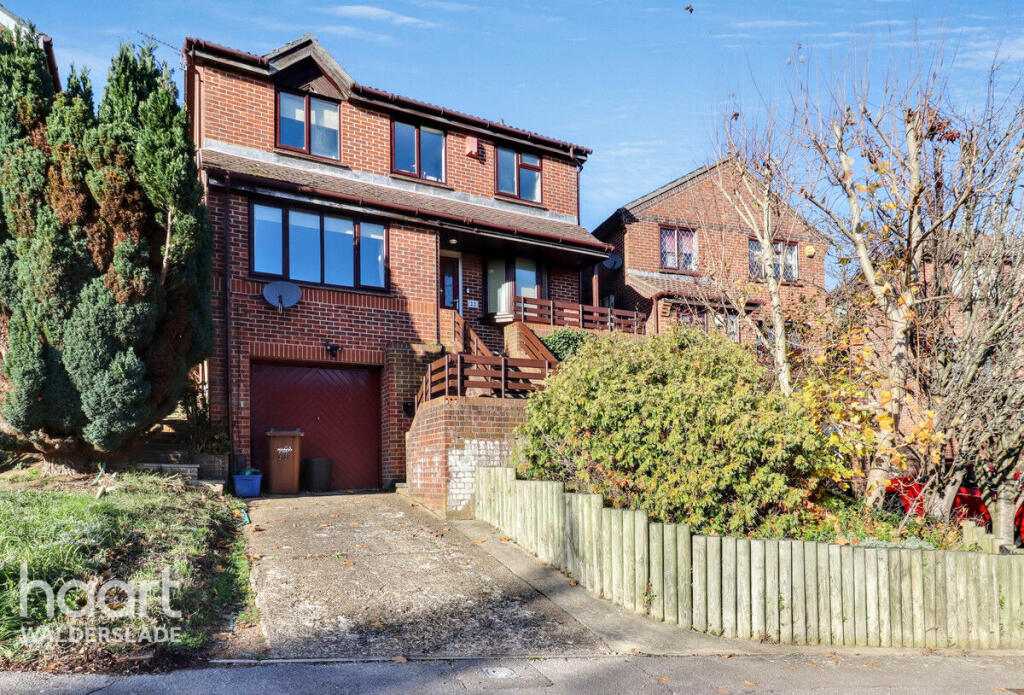 Main image of property: Glamis Close, Chatham