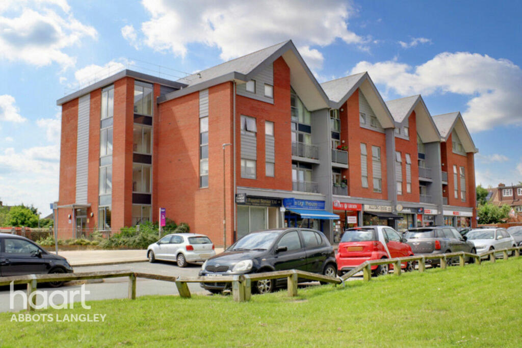2 bedroom apartment for sale in School Mead, Abbots Langley, WD5