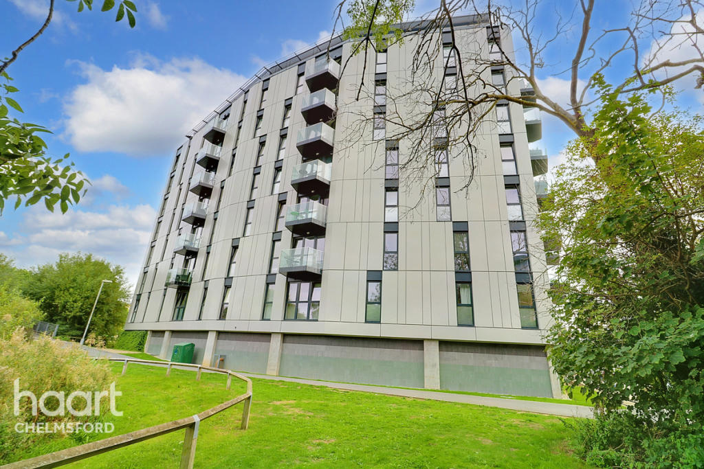 2 bedroom apartment for sale in Shire Gate, Chelmsford, CM2