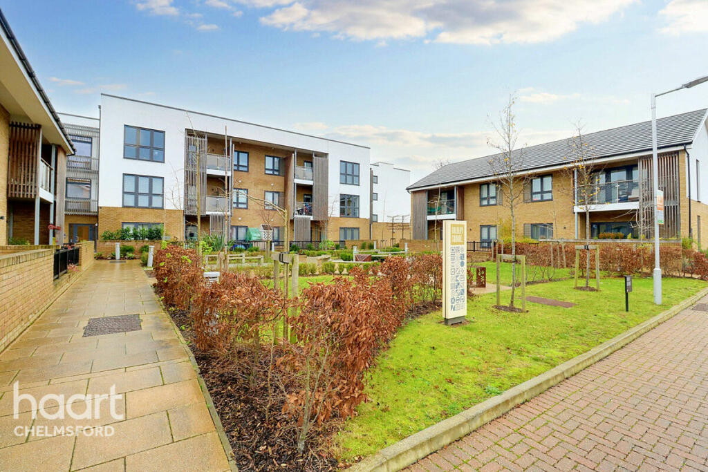 2 bedroom apartment for sale in Goldlay Gardens, CHELMSFORD, CM2