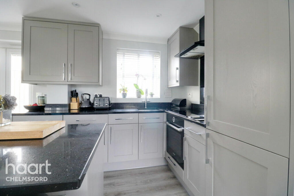 Additional property image - Eglinton Drive, Chelmsford