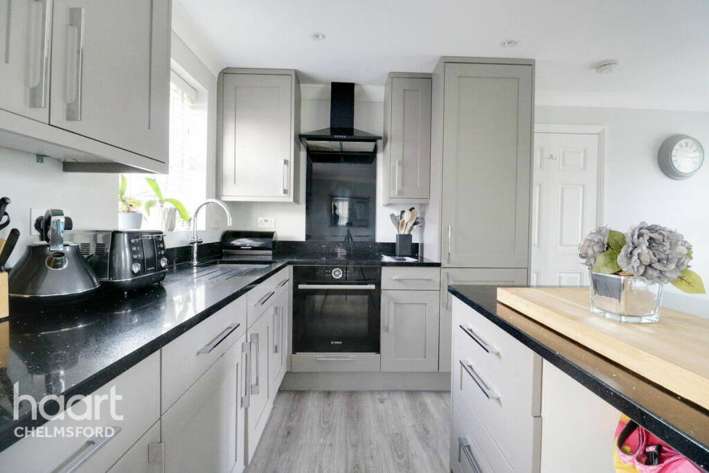 Additional property image - Eglinton Drive, Chelmsford