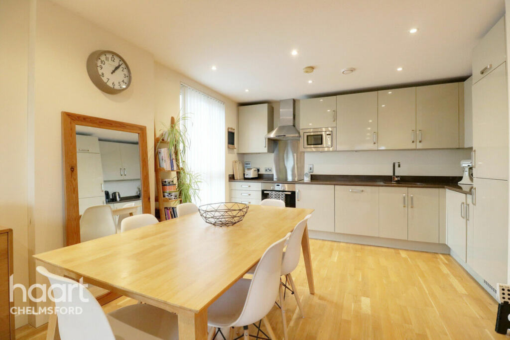 Additional property image - Burgess Springs, Chelmsford