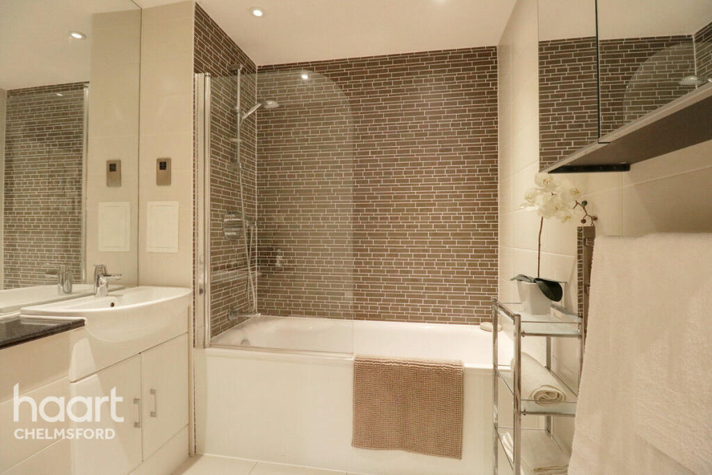 Additional property image - Burgess Springs, Chelmsford