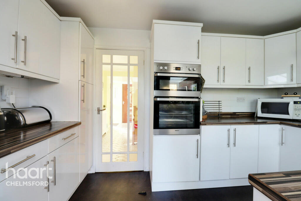 Additional property image - Spalding Way, Chelmsford