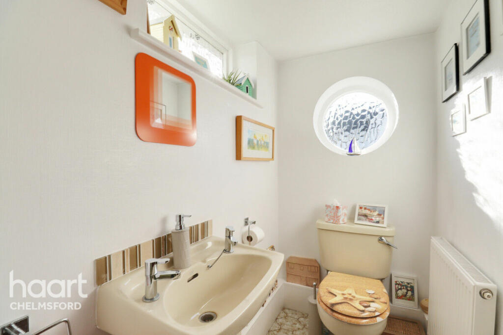 Additional property image - Spalding Way, Chelmsford