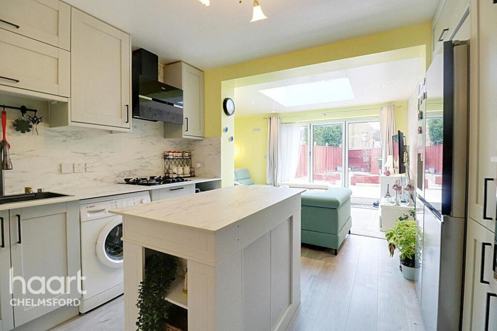 Additional property image - Saywell Brook, Chelmsford