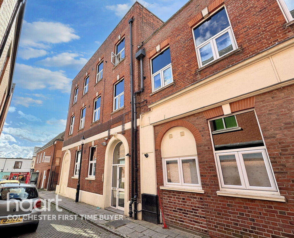 Main image of property: Eld Lane, Colchester