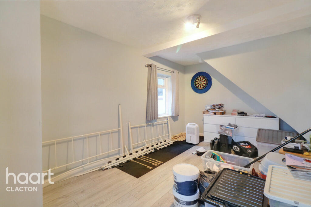 Additional property image - Marine Parade East, Clacton-On-Sea