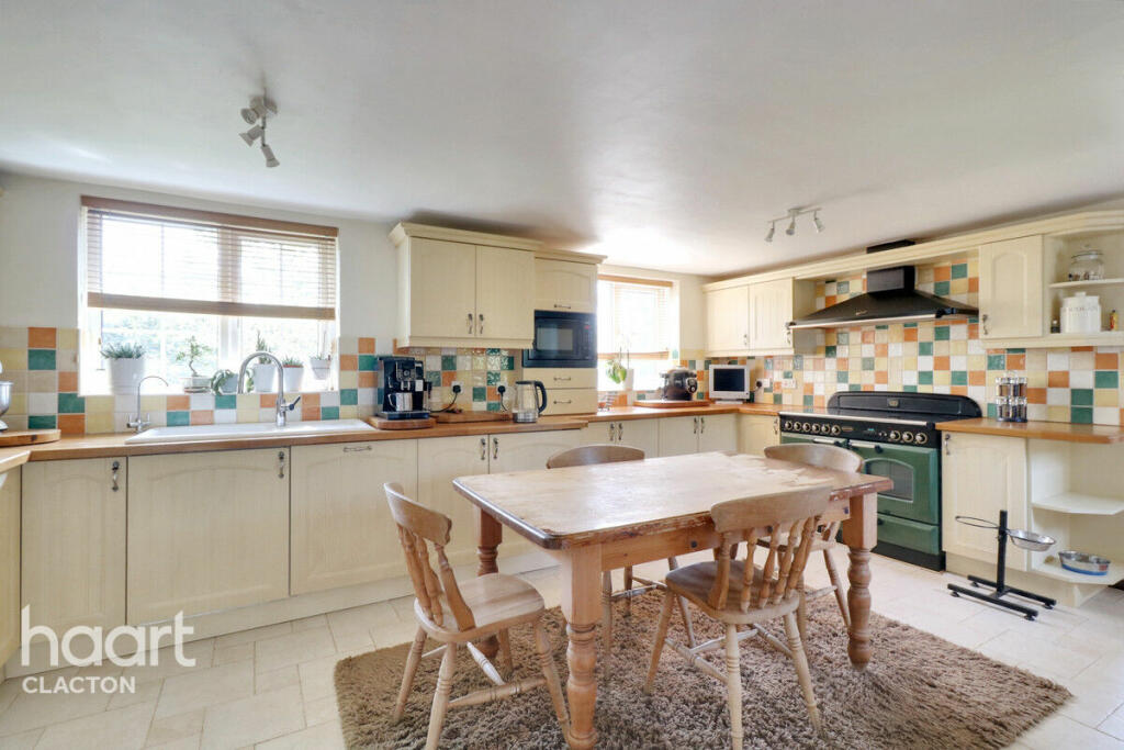 Additional property image - Colchester Road, Thorpe-le-Soken