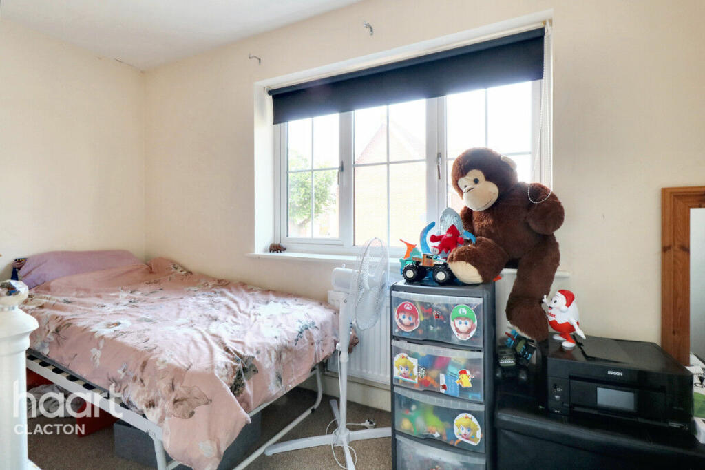 Additional property image - Cross Road, Clacton-On-Sea