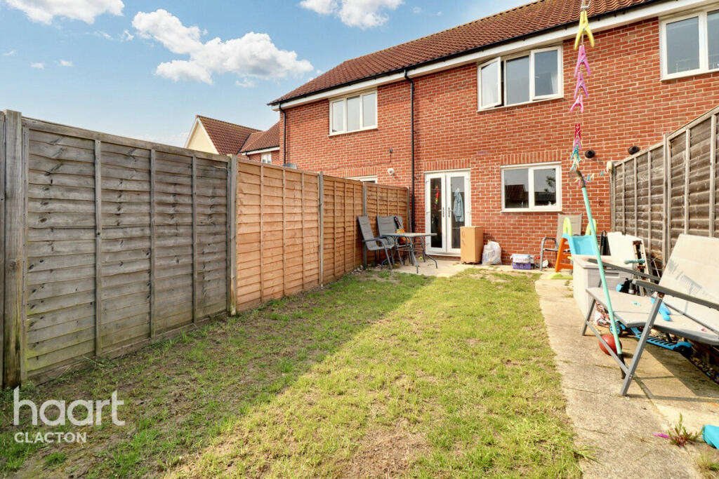 Additional property image - Cross Road, Clacton-On-Sea