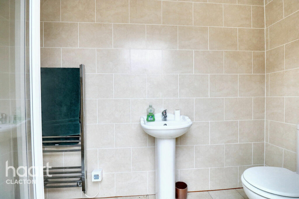 Additional property image - Point Clear Road, Clacton-On-Sea