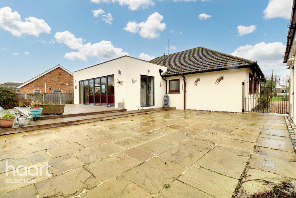 Additional property image - Point Clear Road, Clacton-On-Sea