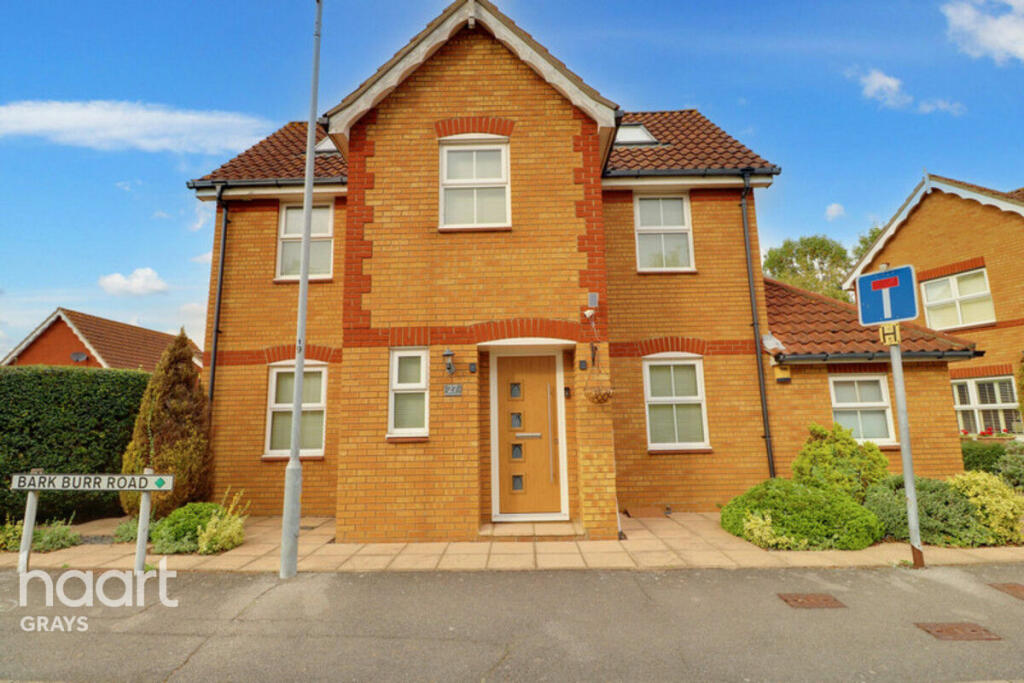 5 bedroom detached house for sale in Bark Burr Road, Grays, RM16