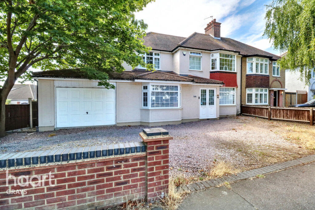 Main image of property: Bradleigh Avenue, Grays