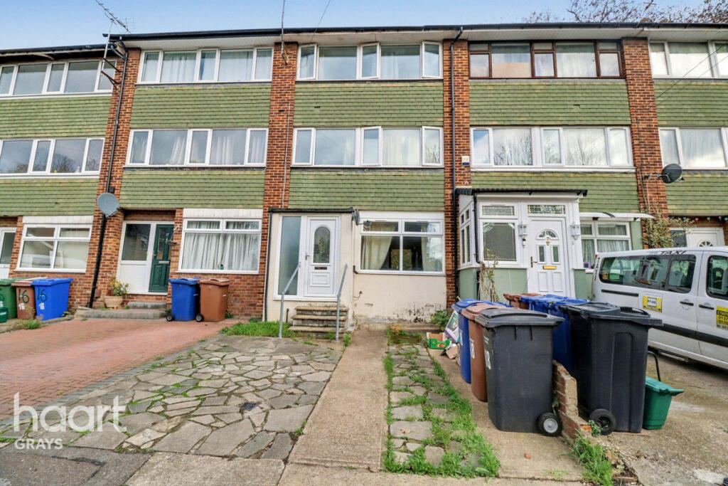 Main image of property: Rookwood Close, Grays