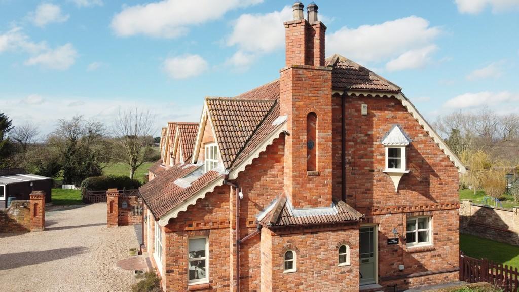 5 bedroom detached house for sale in Little Carlton, Louth LN11 8HN, LN11