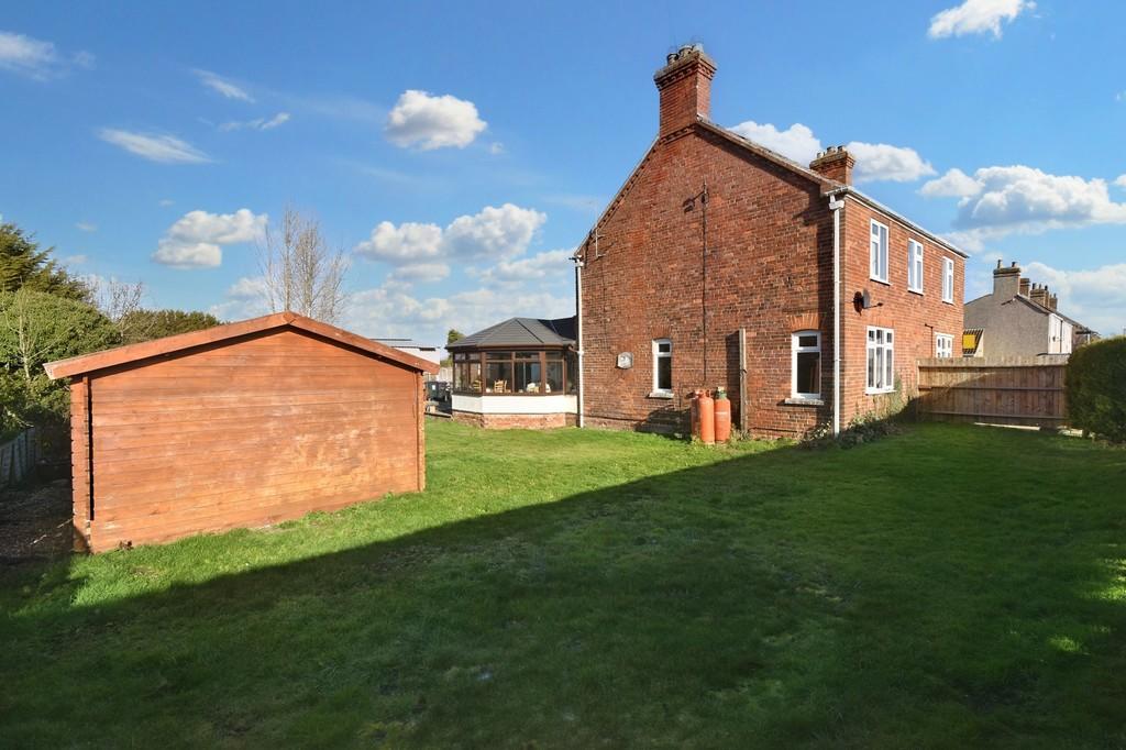 3 bedroom detached house for sale in Main Road, Saltfleetby, Louth LN11 7SS, LN11