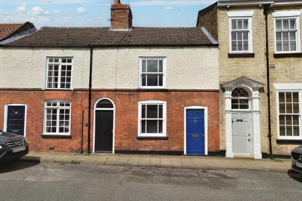 2 bedroom terraced house for sale in Westgate, Louth LN11 9YH, LN11