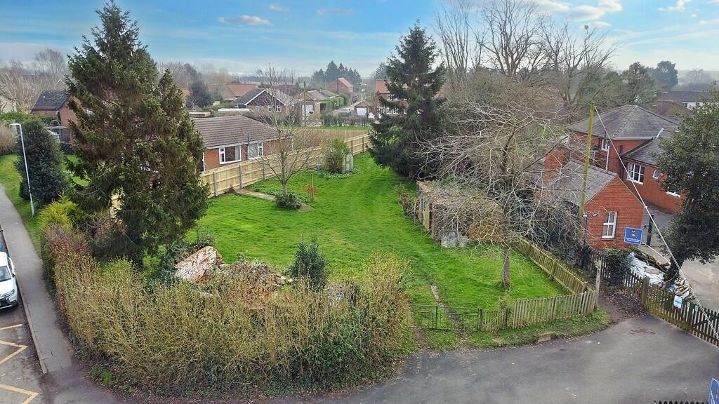 Land for sale in Plot 1, Main Road, Doningtononbain, LN11
