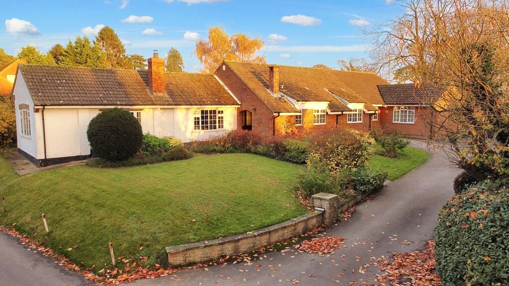 Main image of property: Yew Trees, South Willingham LN8 6NN