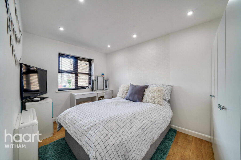 1 bedroom coach house for sale in Claudius Way, Witham, CM8