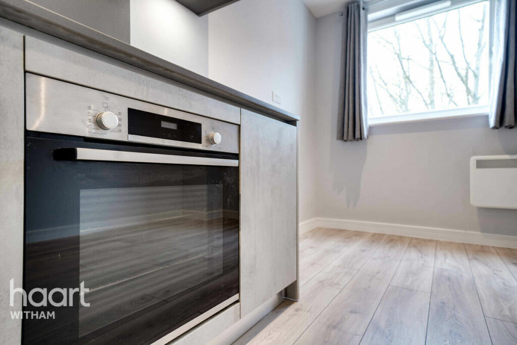 Additional property image - Lime Tree Place, Collingwood Road, Witham