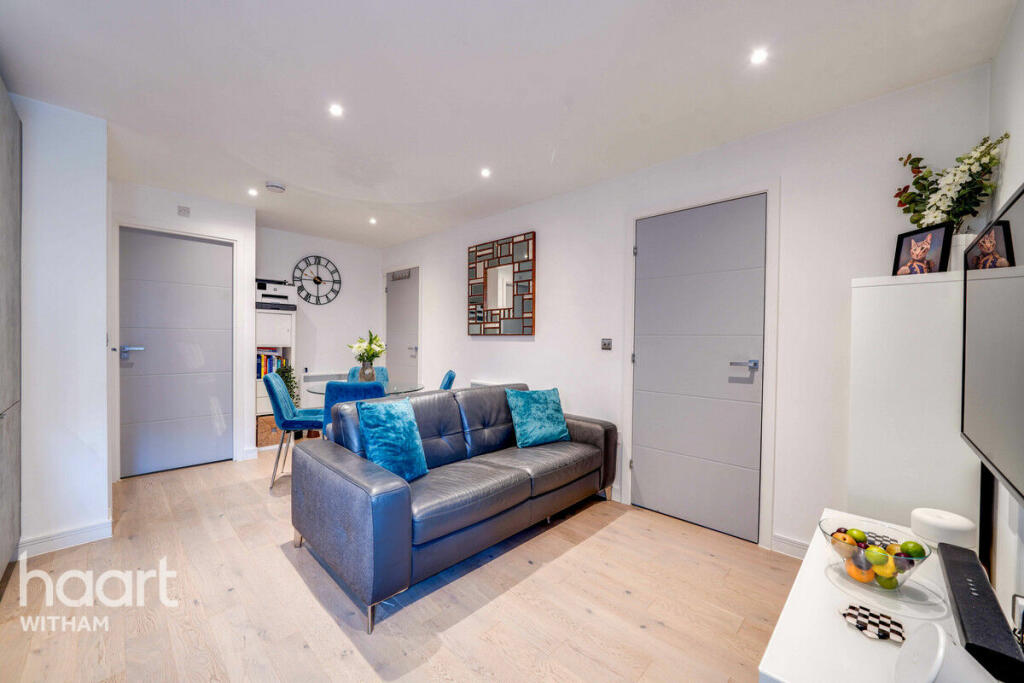 Additional property image - Lime Tree Place, Collingwood Road, Witham