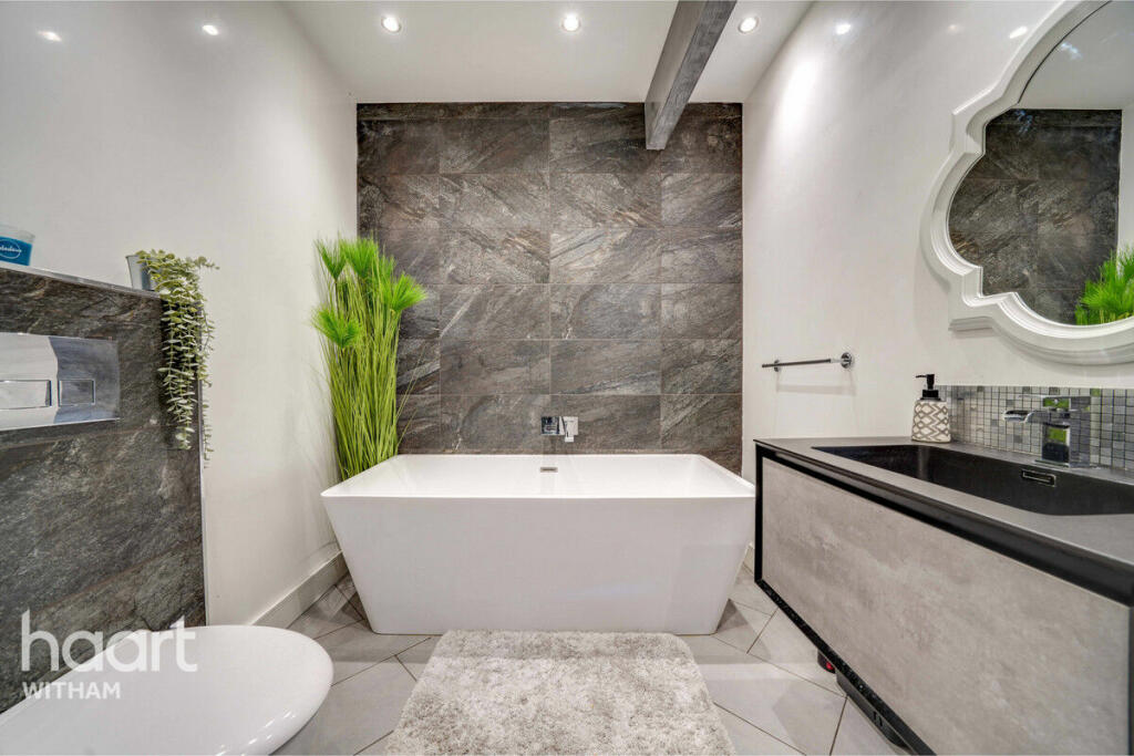 Additional property image - Basin Road, Heybridge Basin