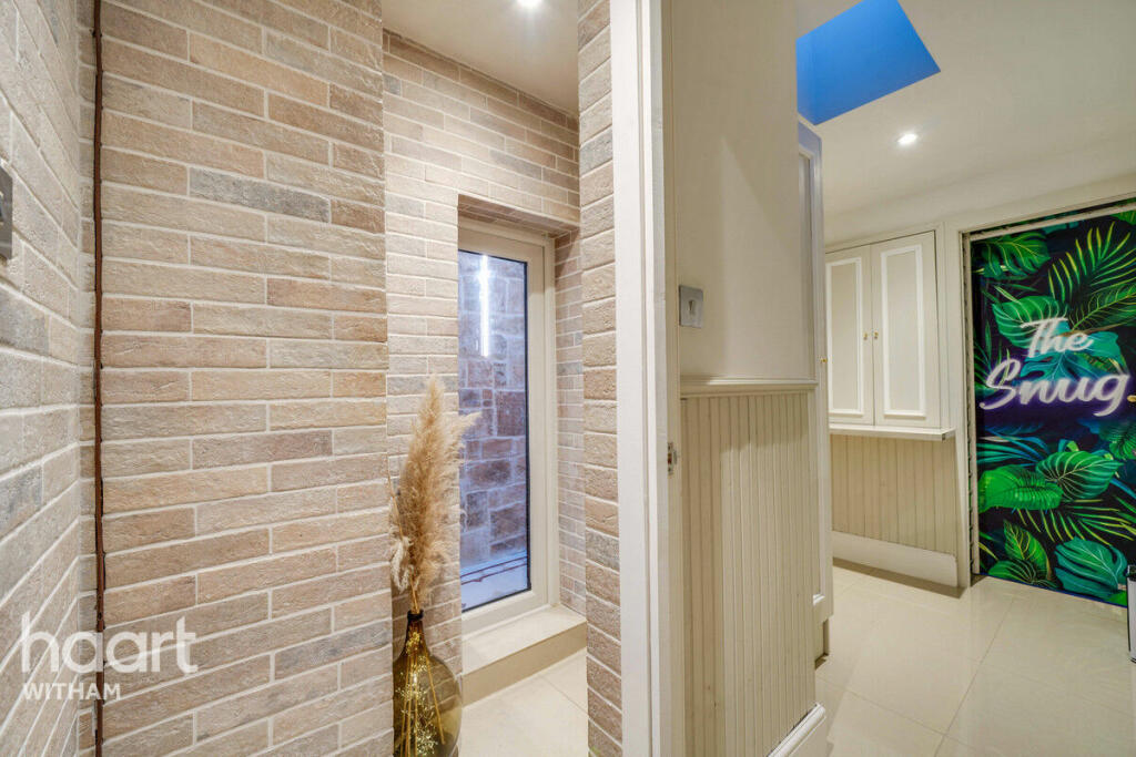 Additional property image - Benton Close, Witham