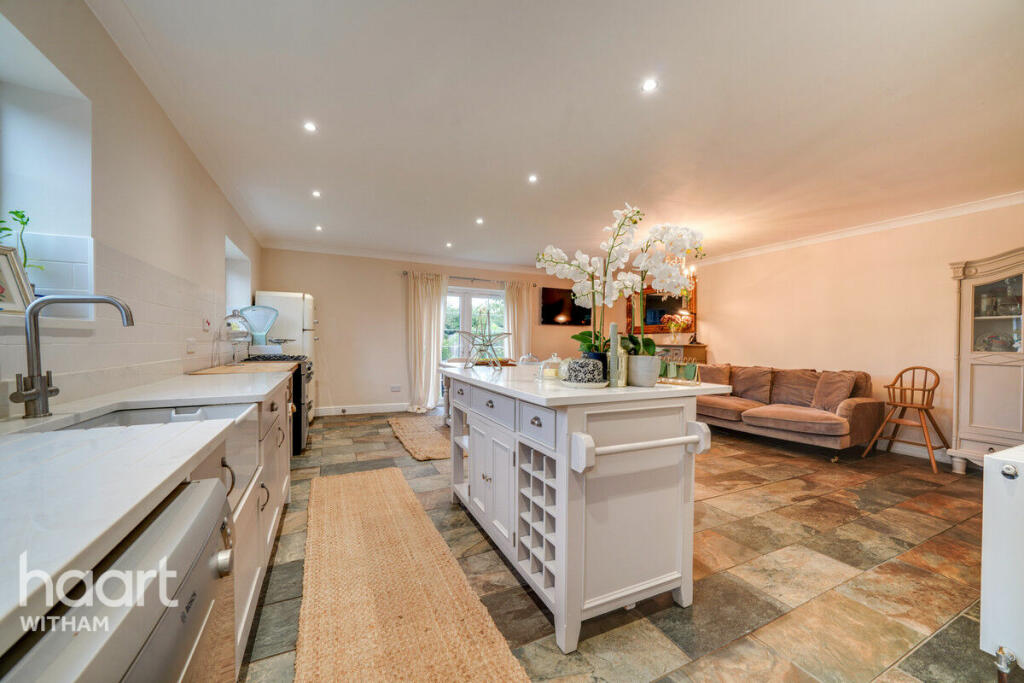 Additional property image - Ebenezer Close, Witham
