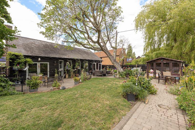 Main image of property: Drayton Beauchamp