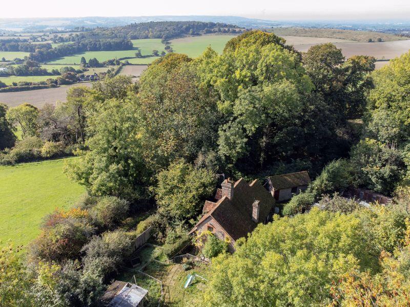 Main image of property: Ringshall