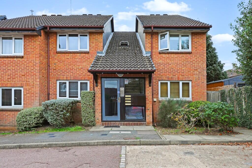 Main image of property: Hereward Green, Loughton, Essex, IG10