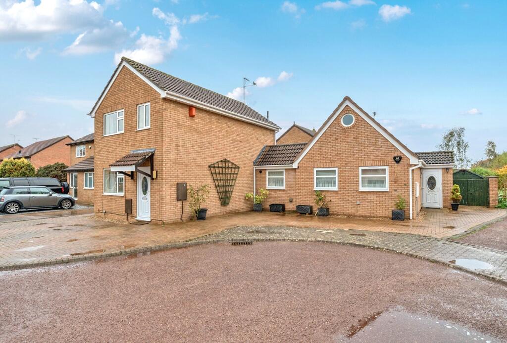 Main image of property: Aysgarth Avenue, Up Hatherley, Cheltenham, Gloucestershire, GL51