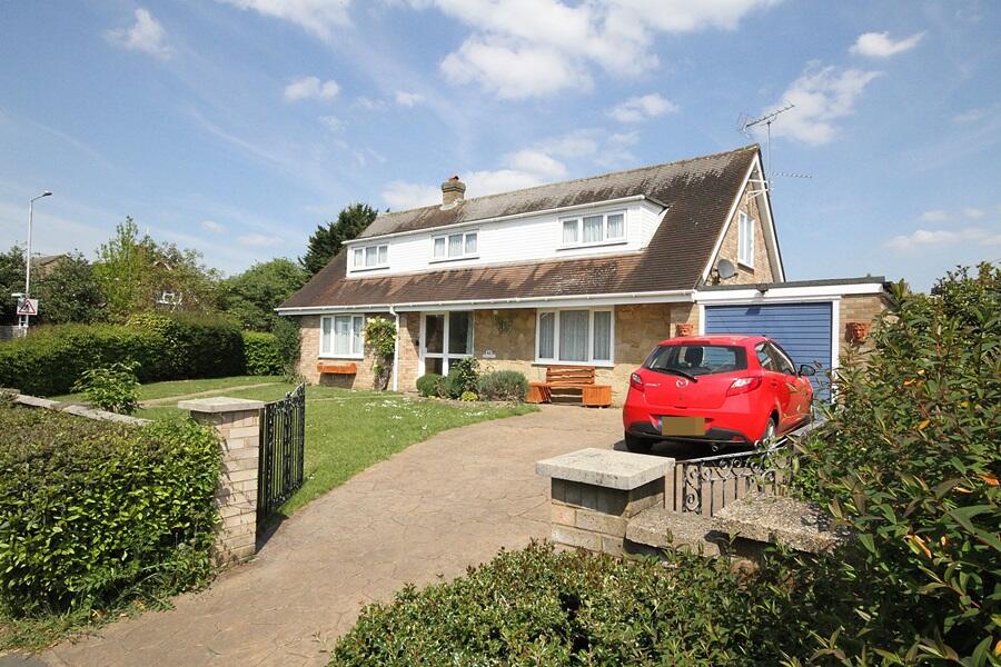 Main image of property: MAIDENHEAD