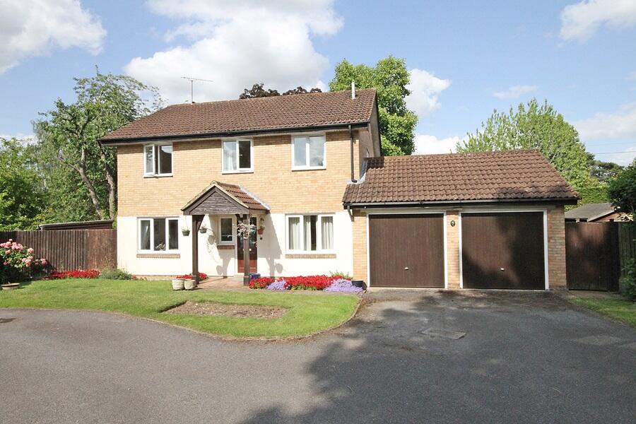 Main image of property: MAIDENHEAD